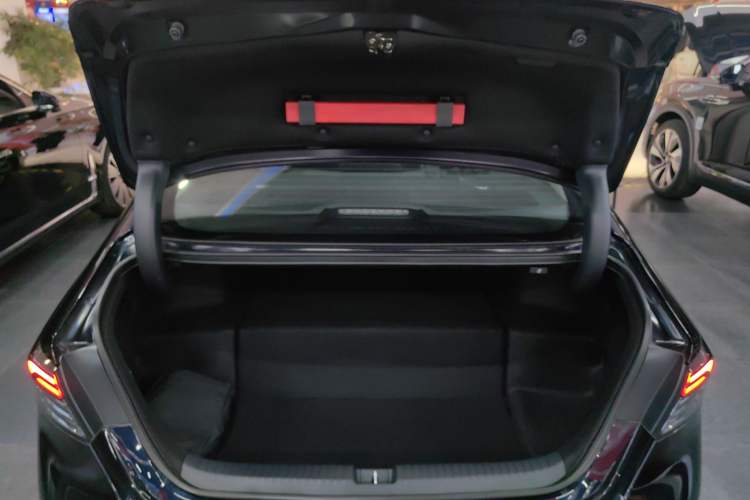 Used Honda Accord New Energy 2023 2.0L ePHEV Prestige Edition
