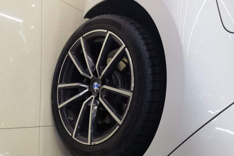 Used BMW 3 Series 2025 325Li M Sport Package
