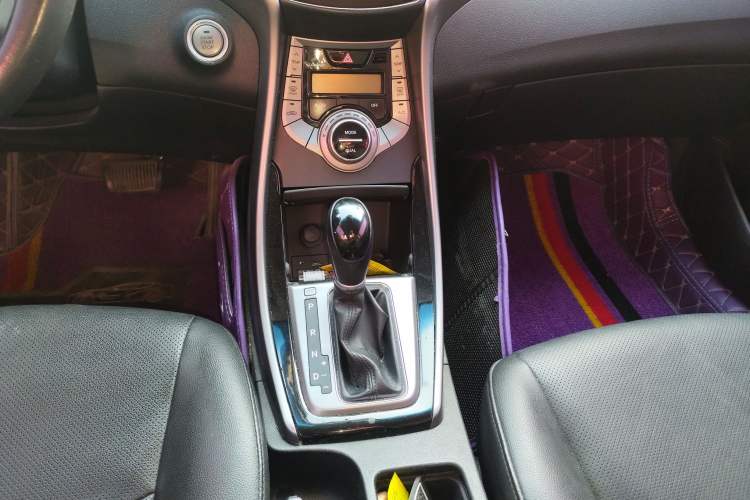 Used Hyundai Elantra 2015 1.6L Automatic Luxury Model