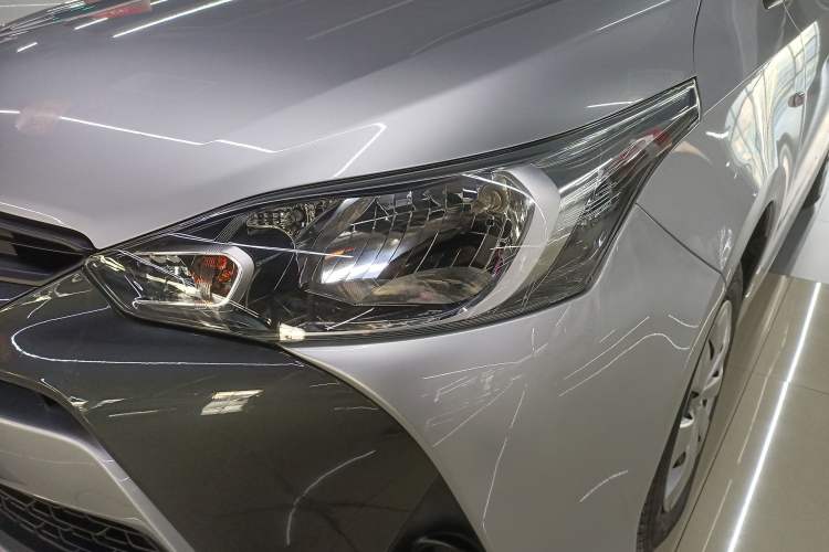 Used Toyota YARiS L 2016 Revised 1.3E Manual – Charming Edition
