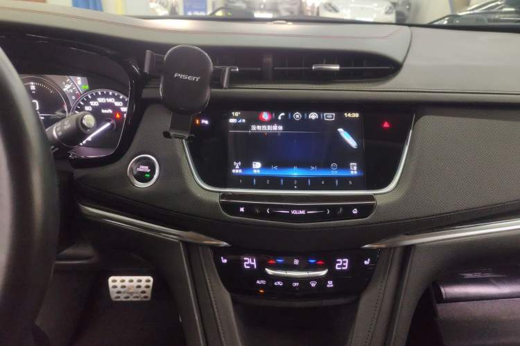 Used Cadillac XT5 2018 28T Four-Wheel Drive Luxury Model
