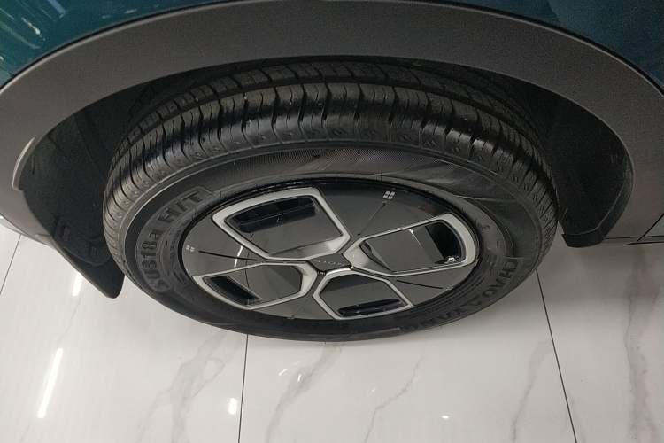 Used AION UT 2025 330 Star Edition