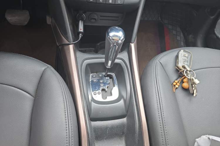 Used Peugeot 2008 2014 1.6L Automatic Fashion Edition