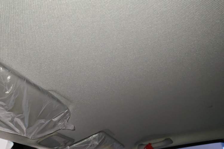 Used Wuling Hongguang MINIEV 2024 3rd Generation 215km Advanced Version
