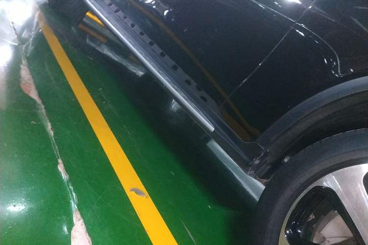 Used Mercedes-Benz GLC 2019 Facelift GLC 260 L 4MATIC Luxury Model
