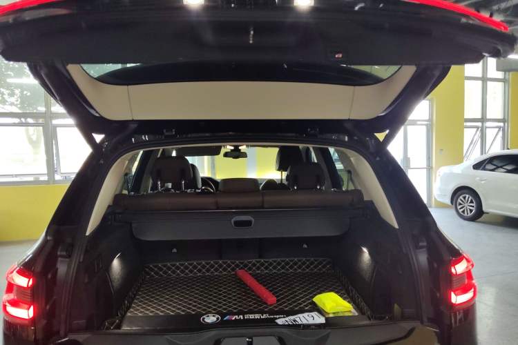 Used BMW X5 2020 xDrive30i X Design Package
