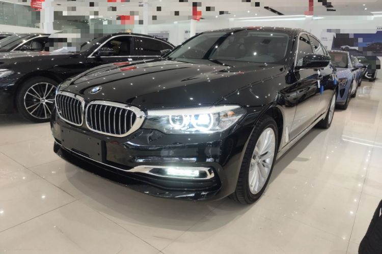 Used BMW 5 Series 2019 525Li Luxury Package
