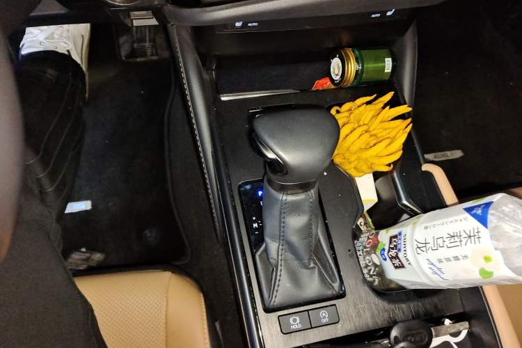 Used Lexus ES 2023 200 Excellence Edition