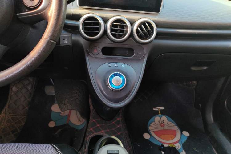 Used ORA Black Cat 2021 301 km Basic Version
