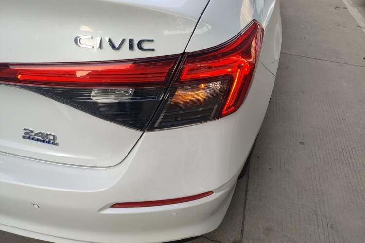 Used Honda Civic 2022 240TURBO CVT Dynamic Edition
