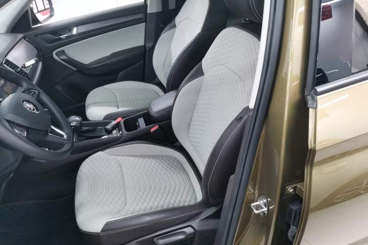 Used Skoda Kodiaq 2018 TSI330 5-Seater Two-Wheel Drive Comfort Edition
