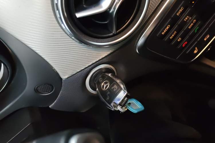 Used Mercedes-Benz GLA 2015 GLA 220 4MATIC Luxury Model