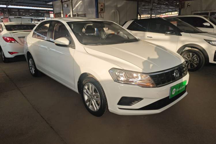 Used Volkswagen Jetta 2019 Dream Edition 1.4L Manual Fashion Version