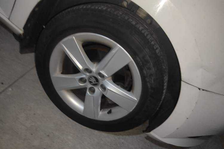 Used Skoda Fabia 2017 1.4L Automatic Car Enjoy Edition