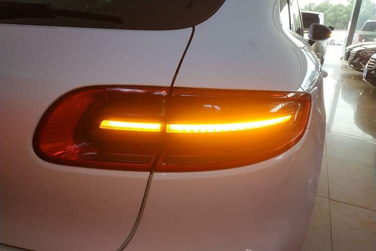 Used Porsche Macan 2017 Macan 2.0T
