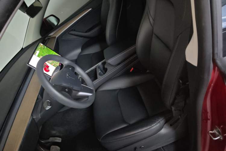 Used Tesla Model Y 2021 Standard Range Rear-Wheel Drive Version
