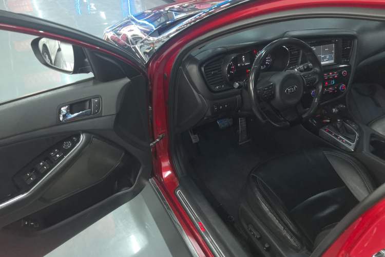 Used Kia K5 2014 2.0T Automatic T-Special
