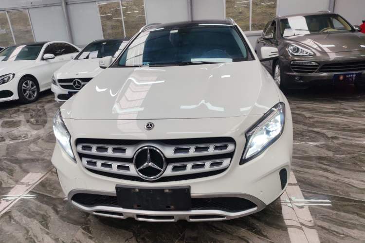 Used Mercedes-Benz GLA 2017 GLA 200 Fashion Model
