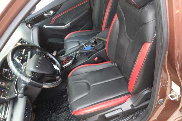 Used Venucia D60 2018 1.6L CVT Smart Connect Elite Edition
