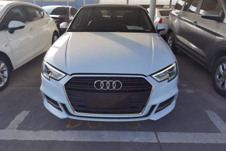 Used Audi A3 2017 Limousine 35 TFSI Fashion Model