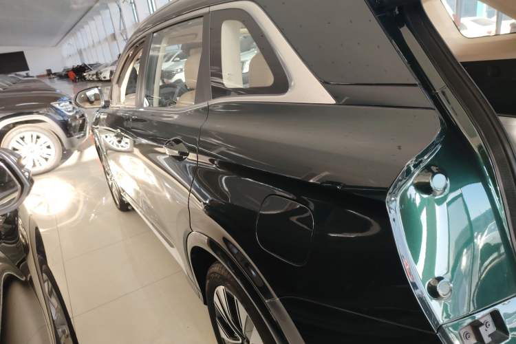 Used  E5 PLUS 2025 165 km Long-Range Version PLUS 7-Seater
