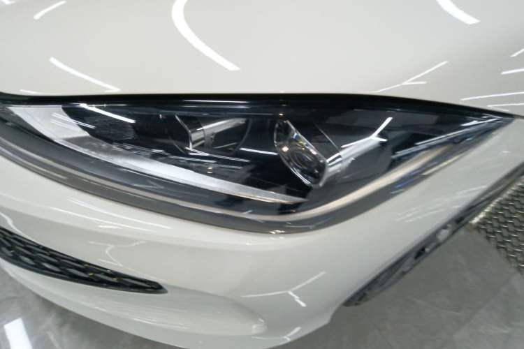 Used Volkswagen Lamando 2022 Lavida L 280TSI DSG Cool & Spicy Edition
