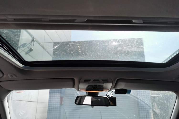 Used BMW 3 Series 2016 316i Fashion Model
