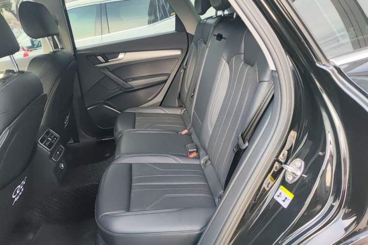 Used Audi Q5L 2024 40 TFSI Fashion Dynamic Model
