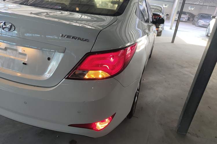 Used Hyundai Verna 2014 1.4L Automatic Smart GLS
