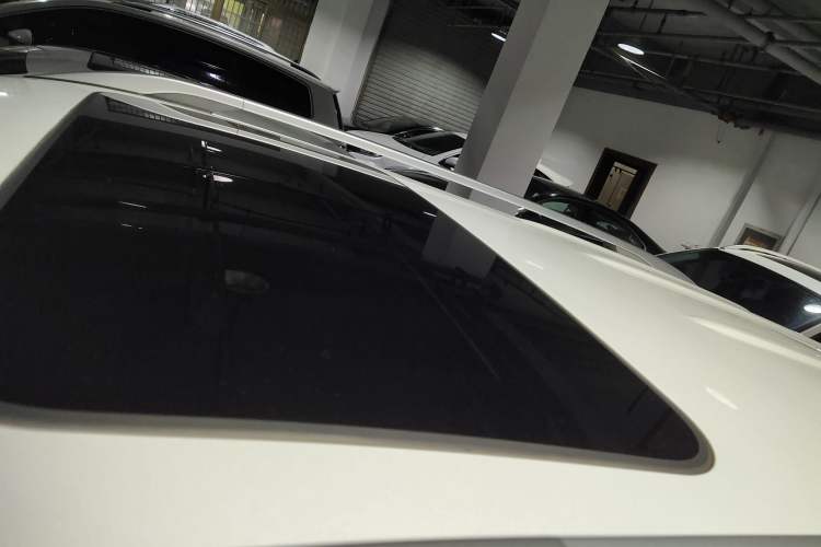 Used Changan CS35PLUS 2021 Honor Million Edition 1.6L Manual Luxury Model