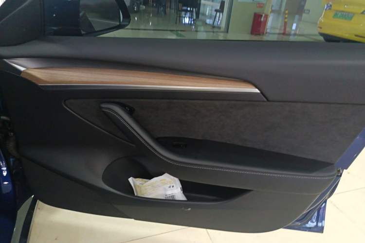 Used Tesla Model 3 2022 Rear-Wheel-Drive Version
