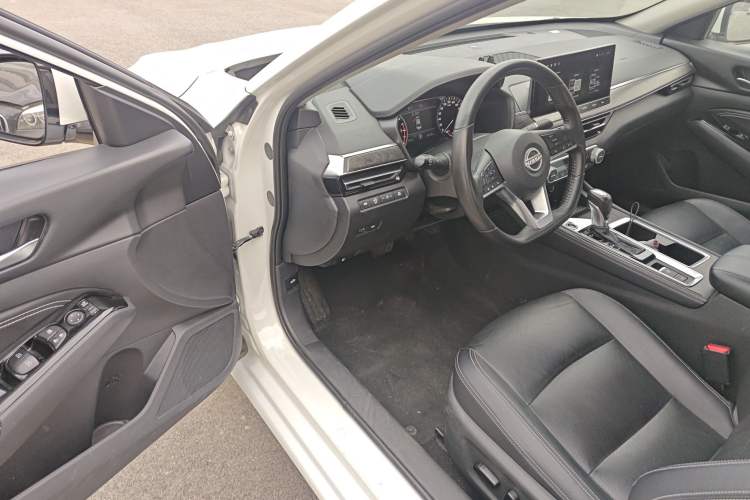 Used Nissan Teana 2022 2.0L XL-TLS Enjoyment Edition
