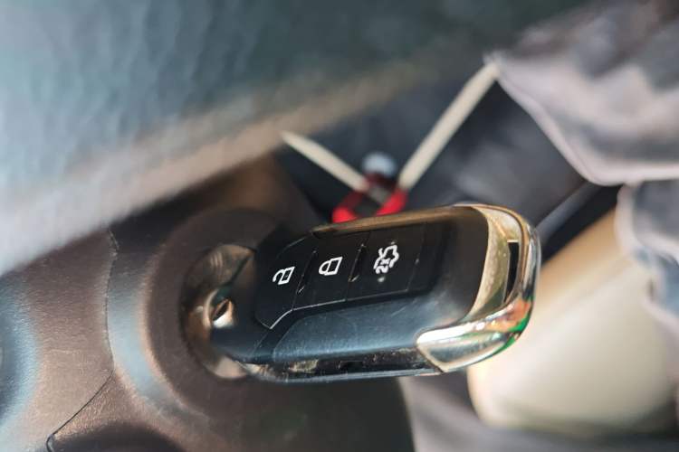 Used Ford Escort 2015 1.5L Automatic Fashion Model
