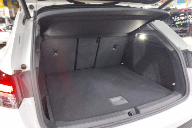 Used Audi Q4 e-tron 2022 50 e-tron quattro Visionary Edition