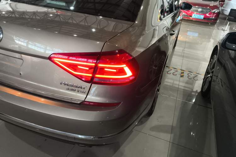 Used Volkswagen Passat 2016 330TSI DSG Prestige Edition
