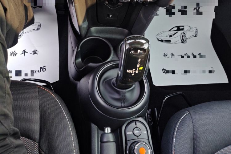 Used  MINI 2023 1.5T ONE
