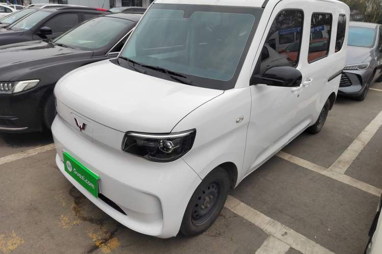 Used Wuling Zhiguang New Energy 2025 Standard Model
