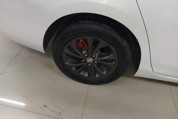 Used Buick Verano 2023 Pro GS Hunter Wind Edition
