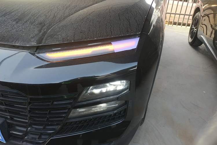 Used JETOUR Dashing 2023 1.5T DCT Starlight Shine Pro Edition