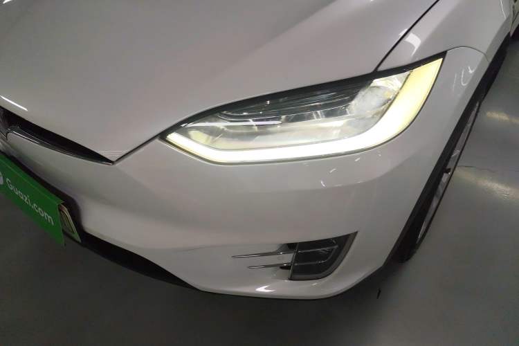 Used Tesla Model X 2019 Long-Range Version
