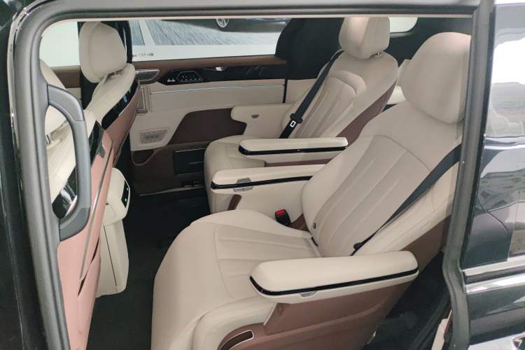 Used BYD Xia 2025 DM-i 1.5T 180km Excellence Model