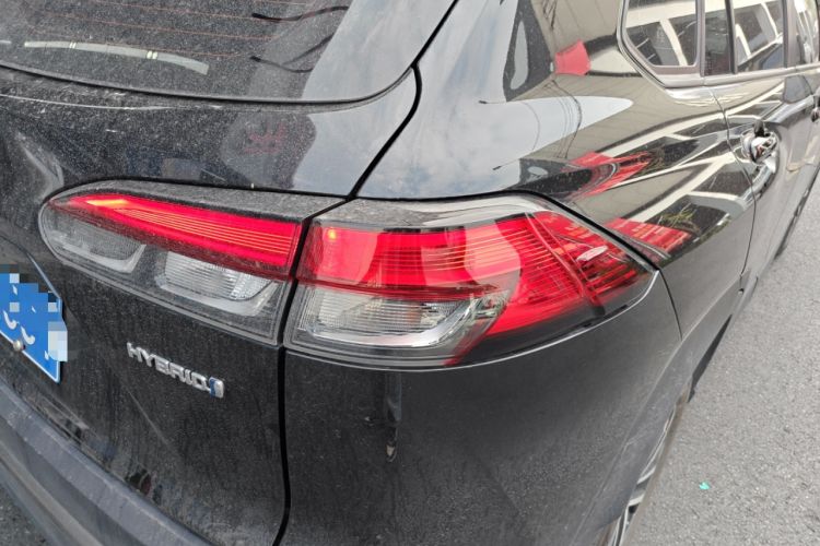 Used Toyota FRONTLANDER 2023 2.0L Smart Electric Hybrid Dual-Engine Luxury Edition
