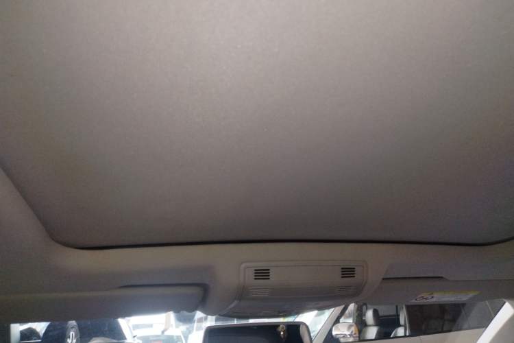 Used Volkswagen T-ROC 2022 280TSI DSG Two-Wheel Drive Comfort PLUS
