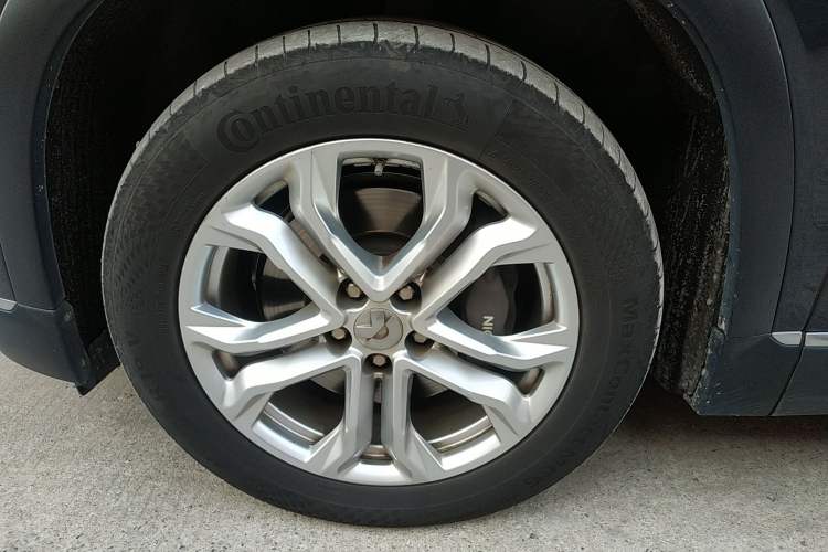 Used Nio ES8 2020 450 km Range 6-Seater Version
