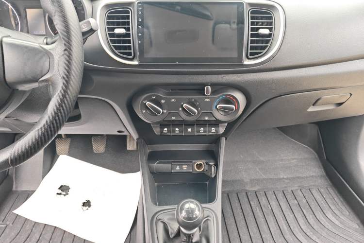 Used Kia Pegas 2017 1.4L Manual Fashion Edition Smart