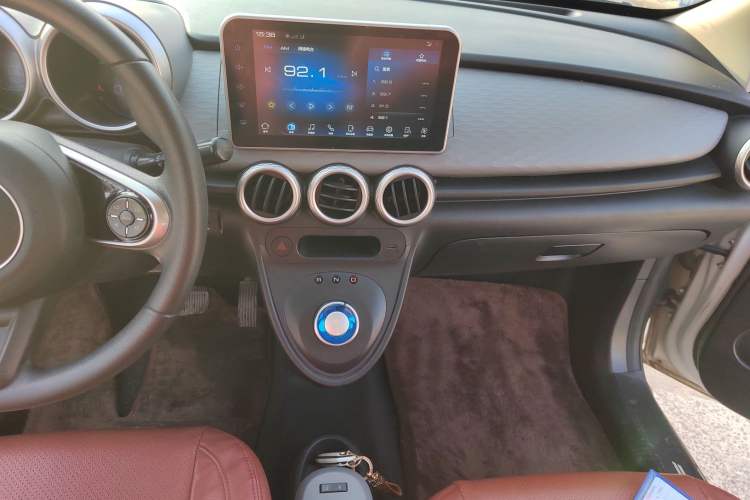 Used ORA Black Cat 2022 301km "Cute & Dynamic" Phosphate Iron Lithium
