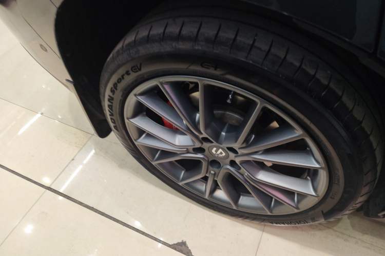 Used Leapmotor C16 2024 Range-Extended 200 Smart Enjoyment Edition