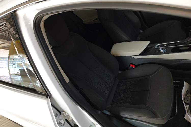 Used Buick Velite 6 2022 Plug-in Hybrid Connected Fashion Model