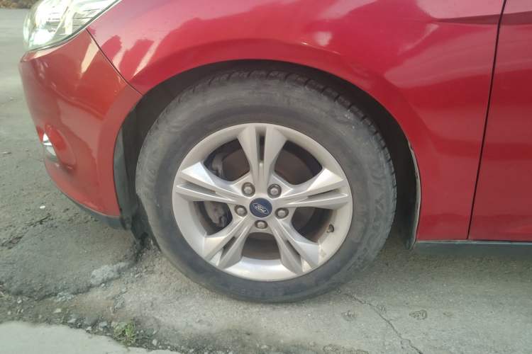 Used Ford Focus 2012 Hatchback 1.6L Automatic Fashion Edition
