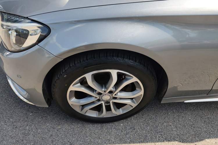 Used Mercedes-Benz C-Class 2015 C 200 L Sport Edition